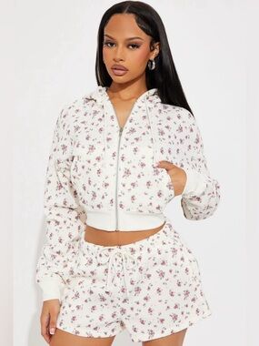 Floral Fleece Shorts Set White & Pink Small